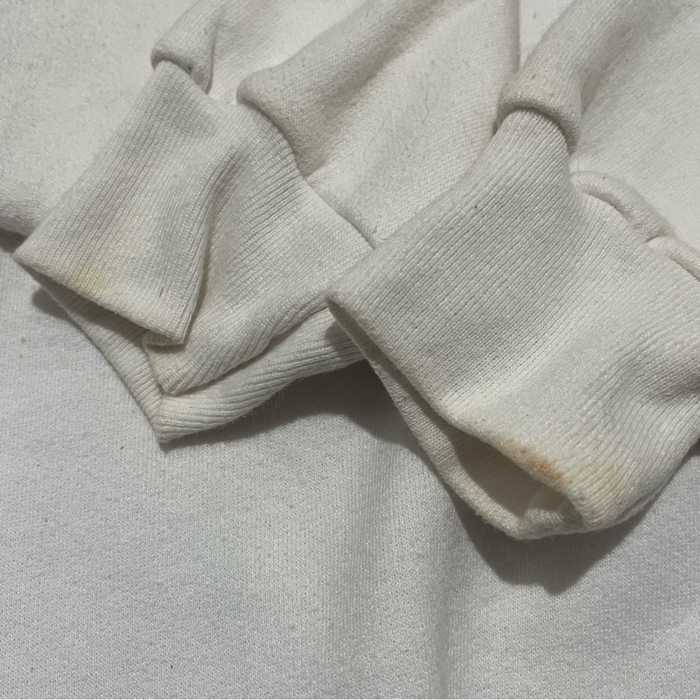 Vintage White Sweater - Picture 5 of 5
